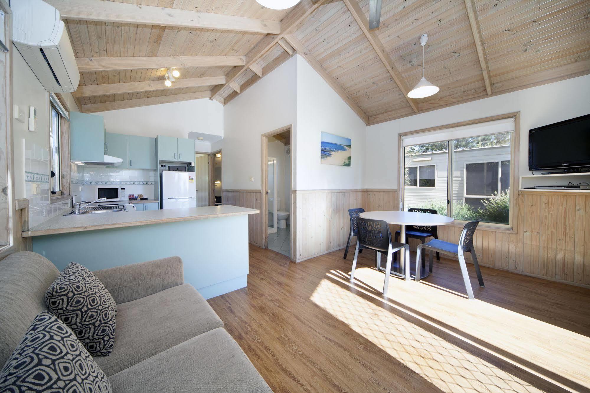Holiday Haven Culburra Beach Hotel Exterior foto